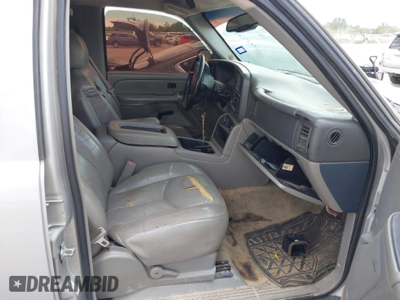 2005 Chevrolet Tahoe LT with VIN 1GNEC13T45J212286, listed as a IAAI auction lot 42704610 with 195,479 mi miles and . Bid and sale history available at DreamBid. Image 5.