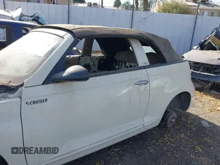 2006 Chrysler PT Cruiser Touring with VIN 3C3JY55E86T276005, listed as a IAAI auction lot 40515118 with Not provided miles and . Bid and sale history available at DreamBid. Image 15.