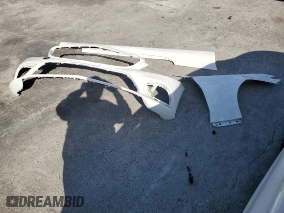 2020 Mercedes-Benz C 300 with VIN WDDWK8DB8LF934719, listed as a Copart auction lot 52760224 with 22,143 mi miles and Salvage Title. Bid and sale history available at DreamBid. Image 12.