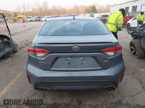 2022 Toyota Corolla SE with VIN 5YFS4MCE6NP120572, listed as a IAAI auction lot 41797186 with 36,471 mi miles. Bid and sale history available at carsss.com. Image 15.