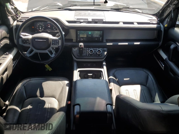 2022 Land Rover Defender with VIN SALEWERU0N2087281, listed as a Copart auction lot 67636814 with 25,546 mi miles and Salvage title. Bid and sale history available at DreamBid. Image 8.