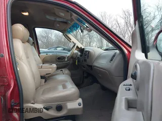 2003 Ford F-150 XLT with VIN 1FTRW08L33KC93082, listed as a IAAI auction lot 41157260 with 240,481 mi miles. Bid and sale history available at carsss.com. Image 5.