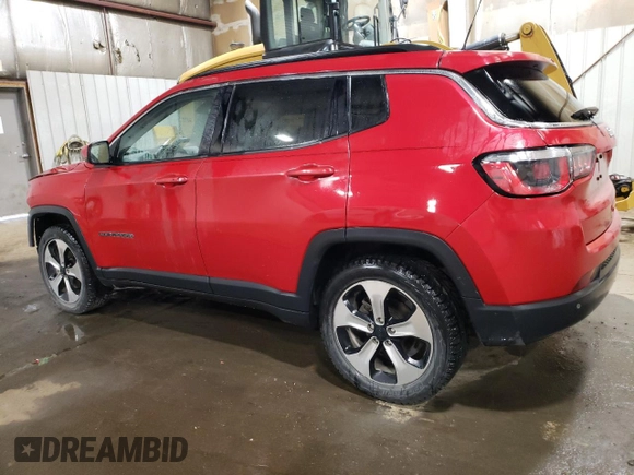2018 Jeep Compass Latitude z VIN 3C4NJCBB8JT227301, wystawiony jako Copart lot #55670485 z przebiegiem 54 732 mil mil oraz Szkoda całkowita • Salvage title. Historia ofert i sprzedaży dostępna na DreamBid. Obrazek 2.