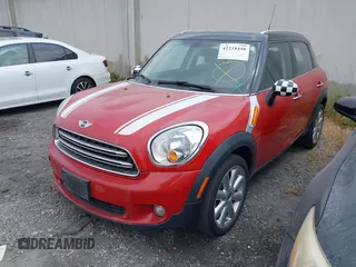 2015 MINI Countryman z VIN WMWZB3C51FWR44130, wystawiony jako IAAI lot #42218448 z przebiegiem 148 409 mil mil oraz . Historia ofert i sprzedaży dostępna na DreamBid. Obrazek 2.