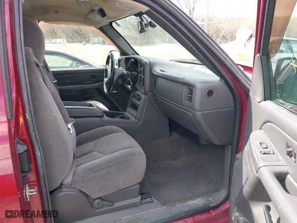 2006 Chevrolet Silverado 1500 LT2 with VIN 1GCEK19B86Z174901, listed as a IAAI auction lot 41871524 with 194,885 mi miles. Bid and sale history available at carsss.com. Image 5.
