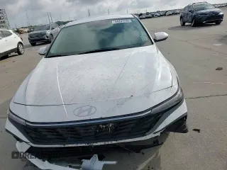 2024 Hyundai Elantra SEL with VIN KMHLM4DG5RU758577, listed as a Copart auction lot 54337735 with 23,082 mi miles and Salvage title. Bid and sale history available at DreamBid. Image 13.