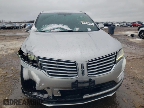 2016 Lincoln MKC Premier with VIN 5LMCJ1D9XGUJ21753, listed as a Copart auction lot 81640704 with 115,855 mi miles and Clean Title. Bid and sale history available at DreamBid. Image 5.