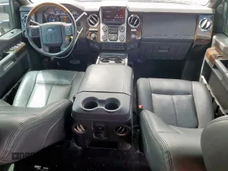 2016 Ford F-250 Lariat with VIN 1FT7W2BT2GEB75752, listed as a Copart auction lot 56924005 with 132,585 mi miles and Salvage title. Bid and sale history available at DreamBid. Image 8.