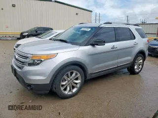 2013 Ford Explorer XLT z VIN 1FM5K7D88DGC09956, wystawiony jako Copart lot #54583945 z przebiegiem 100 583 mil mil oraz Czysty tytuł • Clean title. Historia ofert i sprzedaży dostępna na DreamBid. Obrazek 1.