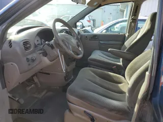 2002 Dodge Caravan with VIN 1B4GP25R42B592214, listed as a Copart auction lot 43773885 with 166,052 mi miles and Salvage title. Bid and sale history available at DreamBid. Image 7.