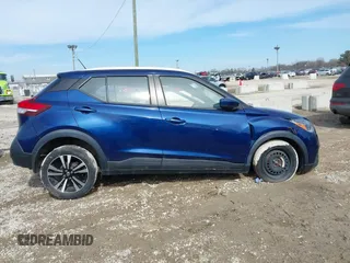 2019 Nissan Kicks S with VIN 3N1CP5CU9KL537043, listed as a IAAI auction lot 41766823 with Not Provided miles. Bid and sale history available at carsss.com. Image 14.