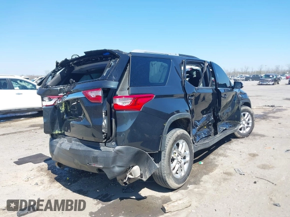 2018 Chevrolet Traverse LT Cloth with VIN 1GNERGKW2JJ158610, listed as a IAAI auction lot 41766502 with 145,200 mi miles. Bid and sale history available at carsss.com. Image 4.