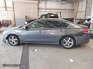 2015 Nissan Altima 2.5 with VIN 1N4AL3AP5FC256379, listed as a IAAI auction lot 41764300 with 144,339 mi miles. Bid and sale history available at carsss.com. Image 14.