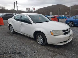 2010 Dodge Avenger SXT with VIN 1B3CC4FB5AN214640, listed as a IAAI auction lot 41731545 with 177,003 mi miles. Bid and sale history available at carsss.com. Image 1.