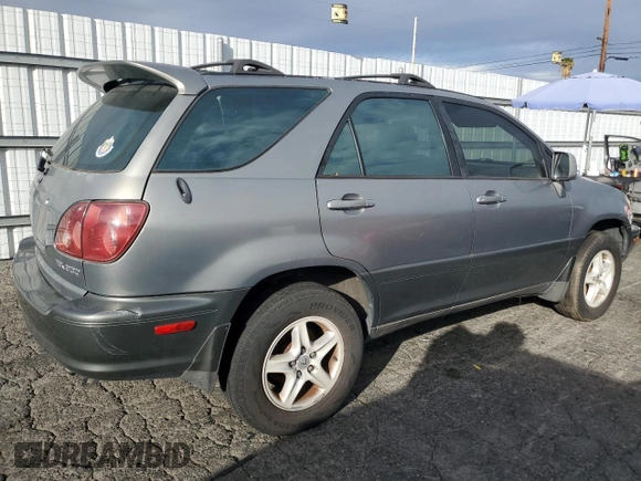 2000 Lexus RX 300 with VIN JT6GF10U9Y0077698, listed as a Copart auction lot 82256114 with 188,539 mi miles and Clean Title. Bid and sale history available at carsss.com. Image 3.