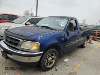 1997 Ford F-150 z VIN 1FTDF1724VKC02428, wystawiony jako Copart lot #82011644 z przebiegiem 111 520 mil mil oraz Szkoda całkowita • Salvage title. Historia ofert i sprzedaży dostępna na DreamBid. Obrazek 1.