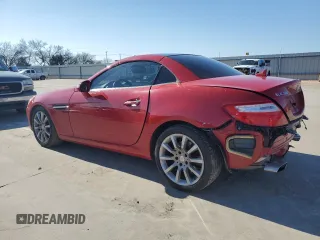 2016 Mercedes-Benz SLK 300 z VIN WDDPK3JAXGF119298, wystawiony jako Copart lot #43437575 z przebiegiem 28 940 mil mil oraz Szkoda całkowita • Salvage title. Historia ofert i sprzedaży dostępna na DreamBid. Obrazek 2.