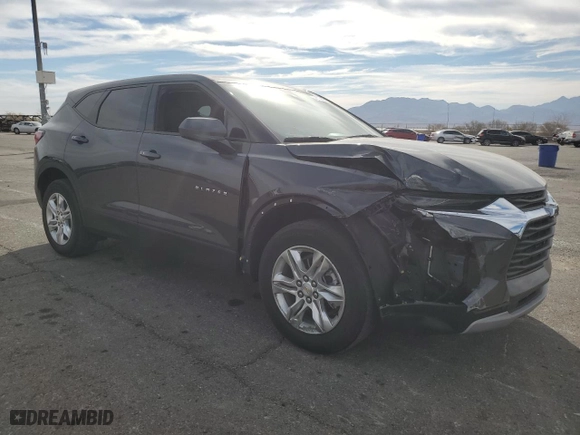 2022 Chevrolet Blazer LT with VIN 3GNKBCR41NS135473, listed as a Copart auction lot 43779605 with 27,963 mi miles and Salvage Title. Bid and sale history available at carsss.com. Image 4.