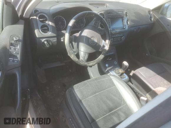 2012 Volkswagen Tiguan S with VIN WVGBV7AX5CW601352, listed as a Copart auction lot 48768155 with 161,632 mi miles and Salvage Title. Bid and sale history available at DreamBid. Image 8.