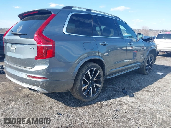 2018 Volvo XC90 Momentum with VIN YV4A22PK6J1386904, listed as a IAAI auction lot 41871000 with 58,955 mi miles. Bid and sale history available at carsss.com. Image 4.