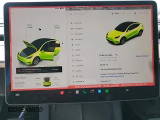 2022 Tesla Model Y Long Range z VIN 7SAYGDEE9NF434908, wystawiony jako Copart lot #56733235 z przebiegiem 38 178 mil mil oraz Szkoda całkowita • Salvage title. Historia ofert i sprzedaży dostępna na DreamBid. Obrazek 9.