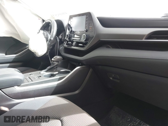 2021 Toyota Highlander L with VIN 5TDZZRAH4MS070514, listed as a IAAI auction lot 41810925 with 60,950 mi miles and . Bid and sale history available at DreamBid. Image 5.