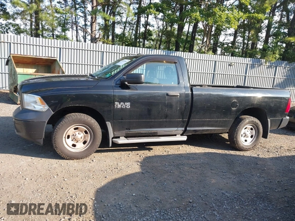 2014 Ram 1500 Tradesman z VIN 3C6JR7DG4EG324833, wystawiony jako IAAI lot #42876061 z przebiegiem 125 285 mil mil oraz . Historia ofert i sprzedaży dostępna na DreamBid. Obrazek 14.