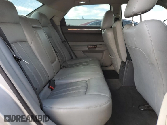 2006 Chrysler 300 C with VIN 2C3KA63H26H198177, listed as a Copart auction lot 48329365 with 197,464 mi miles and Salvage Title. Bid and sale history available at carsss.com. Image 10.