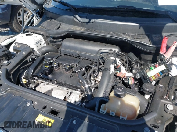 2012 MINI Countryman S with VIN WMWZC5C54CWM11869, listed as a IAAI auction lot 42265935 with 100,102 mi miles and . Bid and sale history available at DreamBid. Image 15.