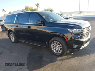 2021 Chevrolet Suburban LT z VIN 1GNSCCKD2MR328577, wystawiony jako IAAI lot #41478279 z przebiegiem 128 060 mil mil oraz . Historia ofert i sprzedaży dostępna na DreamBid. Obrazek 1.