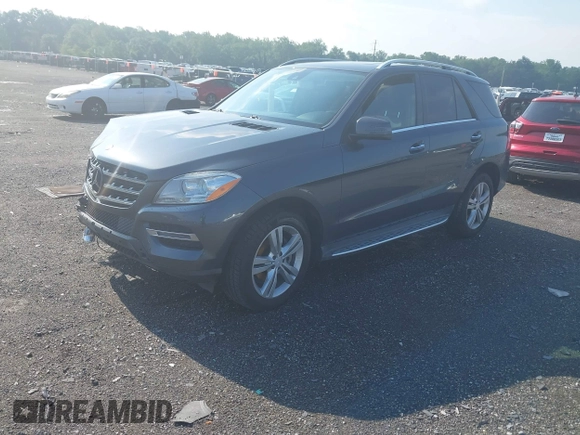 2015 Mercedes-Benz M 350 with VIN 4JGDA5HB9FA522206, listed as a IAAI auction lot 42634089 with 120,000 mi miles and . Bid and sale history available at DreamBid. Image 17.