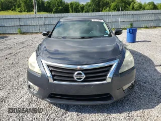 2015 Nissan Altima SL z VIN 1N4AL3AP6FC135649, wystawiony jako Copart lot #56123145 z przebiegiem 297 594 mil mil oraz Szkoda całkowita • Salvage title. Historia ofert i sprzedaży dostępna na DreamBid. Obrazek 5.