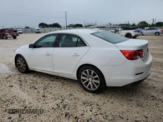2015 Chevrolet Malibu LT with VIN 1G11D5SL6FF210422, listed as a Copart auction lot 50525375 with 117,934 mi miles and Clean Title. Bid and sale history available at DreamBid. Image 2.