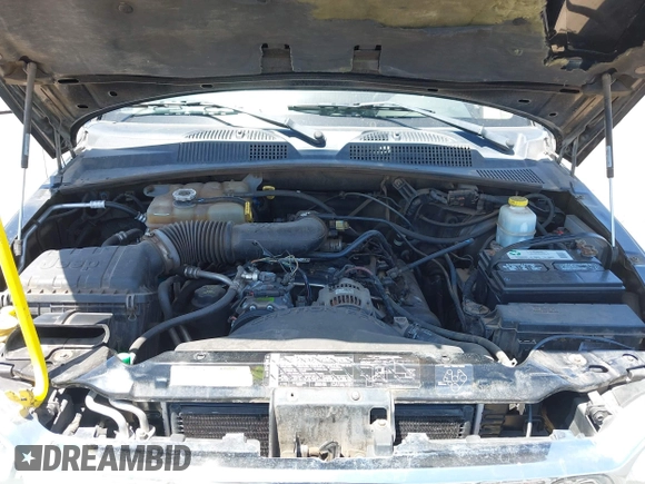 2005 Jeep Liberty Limited with VIN 1J4GL58K05W678660, listed as a IAAI auction lot 42624587 with 135,214 mi miles and . Bid and sale history available at DreamBid. Image 10.