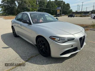 2021 Alfa Romeo Giulia with VIN ZARFANAN7M7642457, listed as a Copart auction lot 87132374 with 121,611 mi miles and Clean Title. Bid and sale history available at carsss.com. Image 1.