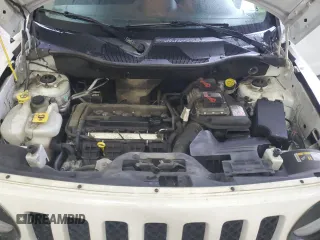 2017 Jeep Patriot Sport SE with VIN 1C4NJPBA2HD137656, listed as a Copart auction lot 45195785 with 105,000 mi miles and Salvage Title. Bid and sale history available at carsss.com. Image 12.