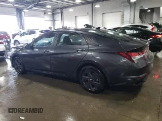 2021 Hyundai Elantra SEL z VIN 5NPLM4AG4MH008079, wystawiony jako Copart lot #63850714 z przebiegiem 19 302 mil mil oraz Szkoda całkowita • Salvage title. Historia ofert i sprzedaży dostępna na DreamBid. Obrazek 2.