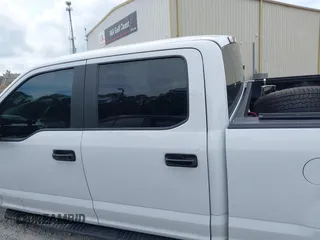 2018 Ford F-150 XL z VIN 1FTFW1E57JKF55049, wystawiony jako IAAI lot #42099491 z przebiegiem 159 170 mil mil oraz . Historia ofert i sprzedaży dostępna na DreamBid. Obrazek 15.