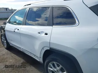 2018 Jeep Cherokee Latitude Plus with VIN 1C4PJLLB0JD584971, listed as a IAAI auction lot 41460976 with 64,100 mi miles. Bid and sale history available at carsss.com. Image 15.