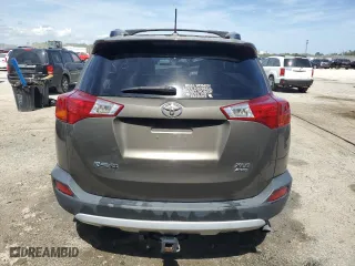 2015 Toyota RAV4 XLE with VIN JTMRFREV0FD157043, listed as a Copart auction lot 48904555 with 170,012 mi miles and Non Repairable. Bid and sale history available at carsss.com. Image 6.