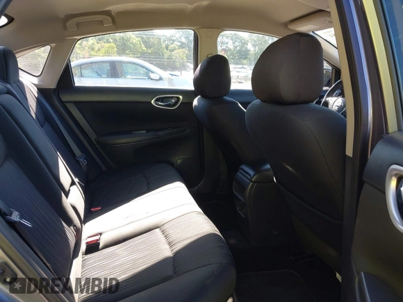 2017 Nissan Sentra S z VIN 3N1AB7AP0HY359680, wystawiony jako IAAI lot #42320581 z przebiegiem 120 244 mil mil oraz . Historia ofert i sprzedaży dostępna na DreamBid. Obrazek 8.
