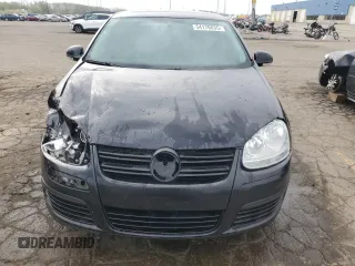 2010 Volkswagen Jetta Wolfsburg Edition with VIN 3VWRJ7AJ0AM154031, listed as a Copart auction lot 54176835 with 233,172 mi miles and Clean title. Bid and sale history available at DreamBid. Image 5.