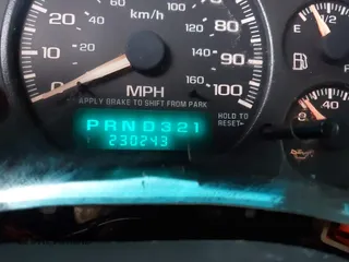 2001 Chevrolet Silverado 1500 LS with VIN 2GCEK19T811392878, listed as a IAAI auction lot 41829021 with 230,243 mi miles and . Bid and sale history available at DreamBid. Image 7.