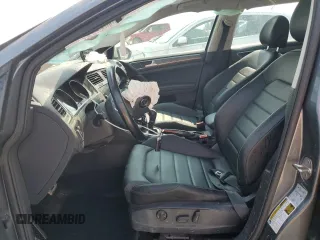 2018 Volkswagen Golf S with VIN 3VWH17AU4JM754265, listed as a Copart auction lot 59109775 with 113,042 mi miles and Clean title. Bid and sale history available at DreamBid. Image 7.