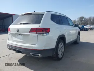 2021 Volkswagen Atlas SEL with VIN 1V2BR2CA8MC532226, listed as a IAAI auction lot 41741891 with 62,537 mi miles and . Bid and sale history available at DreamBid. Image 4.