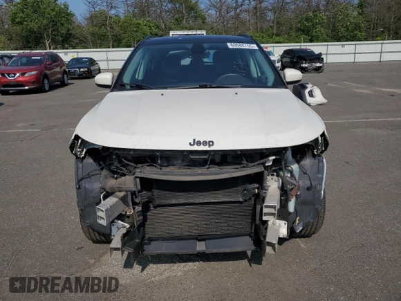 2018 Jeep Compass Latitude z VIN 3C4NJDBB3JT326243, wystawiony jako Copart lot #60688755 z przebiegiem 55 432 mil mil oraz Szkoda całkowita • Salvage title. Historia ofert i sprzedaży dostępna na DreamBid. Obrazek 5.