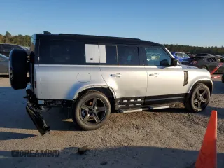 2024 Land Rover Defender X-Dynamic SE with VIN SALE2FEU5R2287683, listed as a Copart auction lot 81938634 with 5,388 mi miles and Salvage title. Bid and sale history available at DreamBid. Image 3.