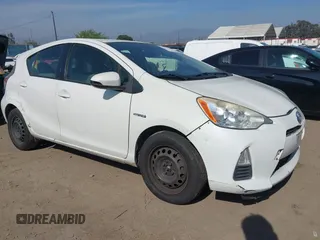 2014 Toyota Prius One with VIN JTDKDTB35E1082542, listed as a IAAI auction lot 42159682 with 166,231 mi miles and . Bid and sale history available at DreamBid. Image 1.