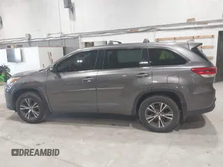 2017 Toyota Highlander LE with VIN 5TDBZRFH3HS434227, listed as a IAAI auction lot 42524051 with 66,099 mi miles and . Bid and sale history available at DreamBid. Image 14.