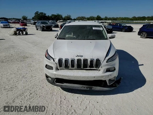 2018 Jeep Cherokee Limited z VIN 1C4PJLDX7JD573718, wystawiony jako Copart lot #83295024 z przebiegiem 102 479 mil mil oraz Nie do naprawy • Non repairable. Historia ofert i sprzedaży dostępna na DreamBid. Obrazek 12.